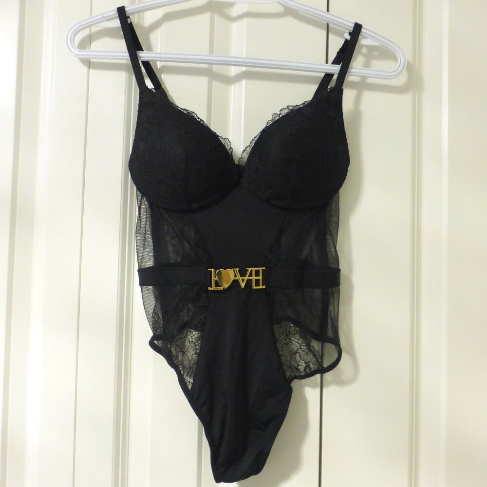 VICTORIA'S SECRET black "Very Sexy" love teddy bodysuit